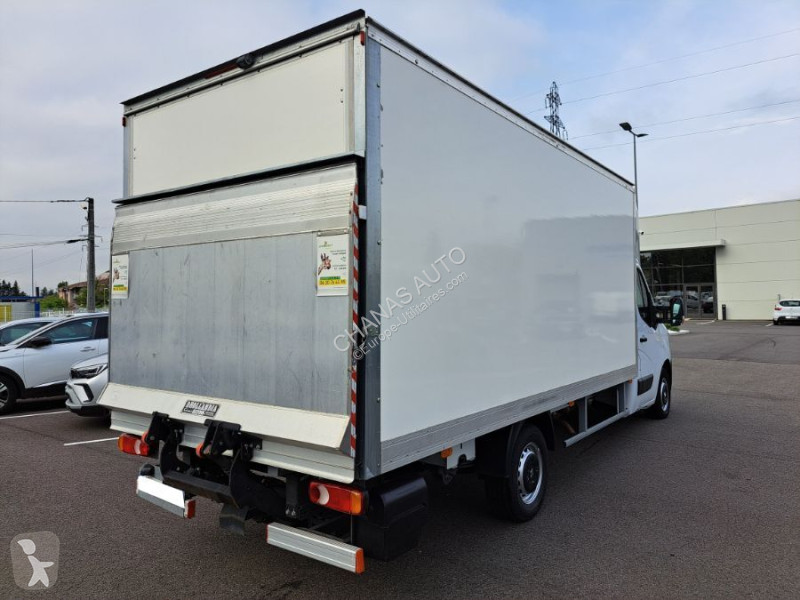 Veicolo commerciale Renault 2.3 BLUE DCI 135...