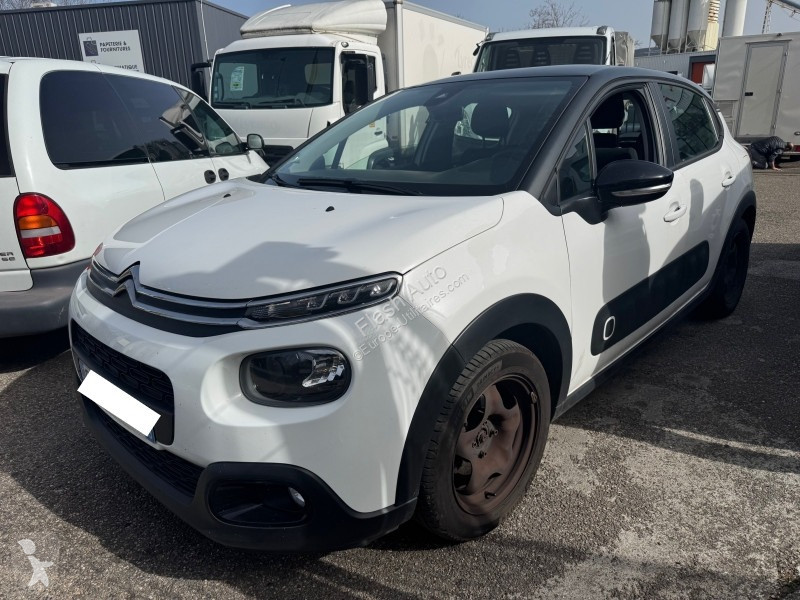 Véhicule utilitaire Citroën C3 1.2 110CH S&S...