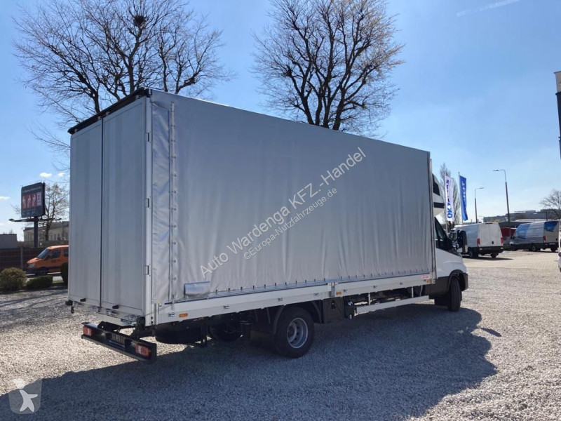 Véhicule utilitaire Iveco 70c18