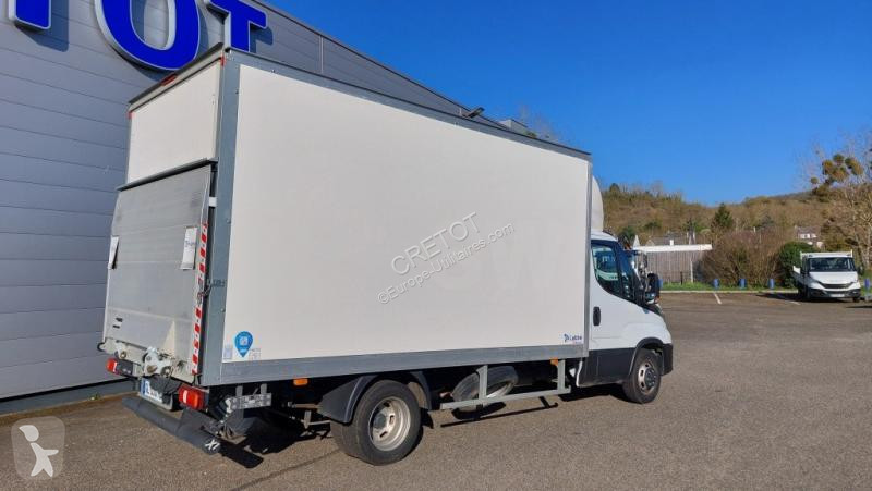 Furgoneta Iveco 35C16