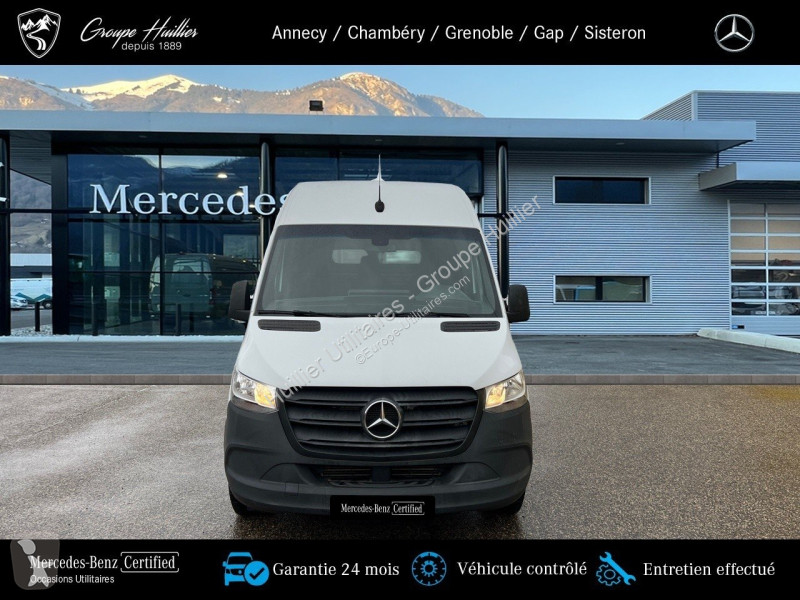 Véhicule utilitaire Mercedes 214 CDI Fg 39S 3T0...
