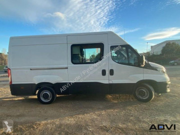 Fourgon utilitaire Iveco