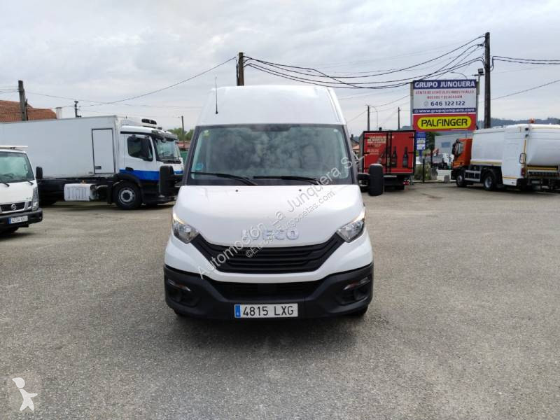 Furgoneta Iveco