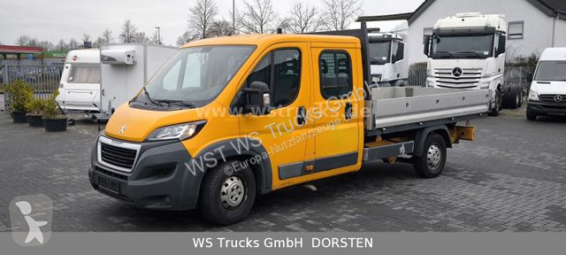 Veículo utilitário Peugeot Pritsche Doka. 435...