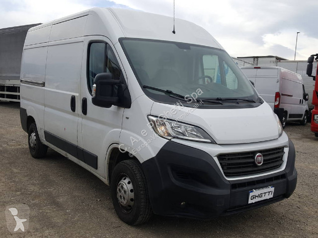 Véhicule utilitaire Fiat Ducato 35