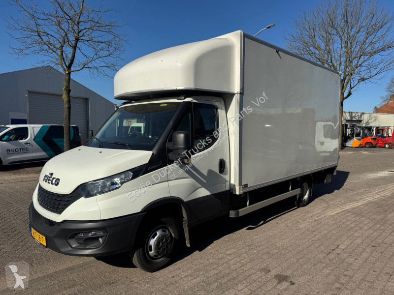 Autoutilitară Iveco 40-180 HI-MATIC EURO 6