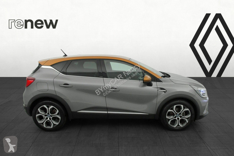 Veicolo commerciale Renault Captur E-Tech...