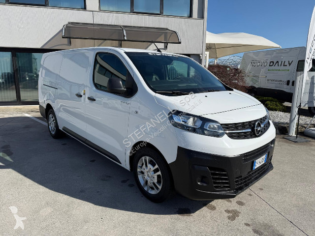 Autoutilitară Opel VIVARO ENJOY 2.0 120L3H1
