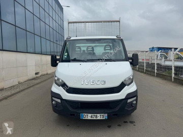 Utilitaire benne standard Iveco