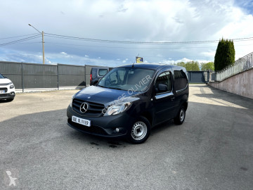 Furgoneta Mercedes