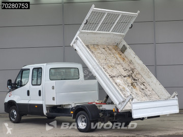 Con volquete Iveco