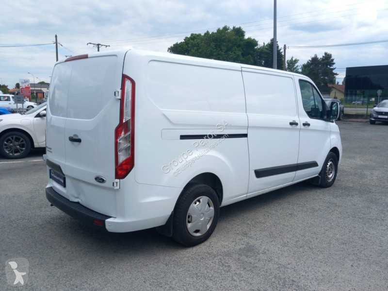 Véhicule utilitaire Ford 300 L2H1 2.0 EcoBlue...