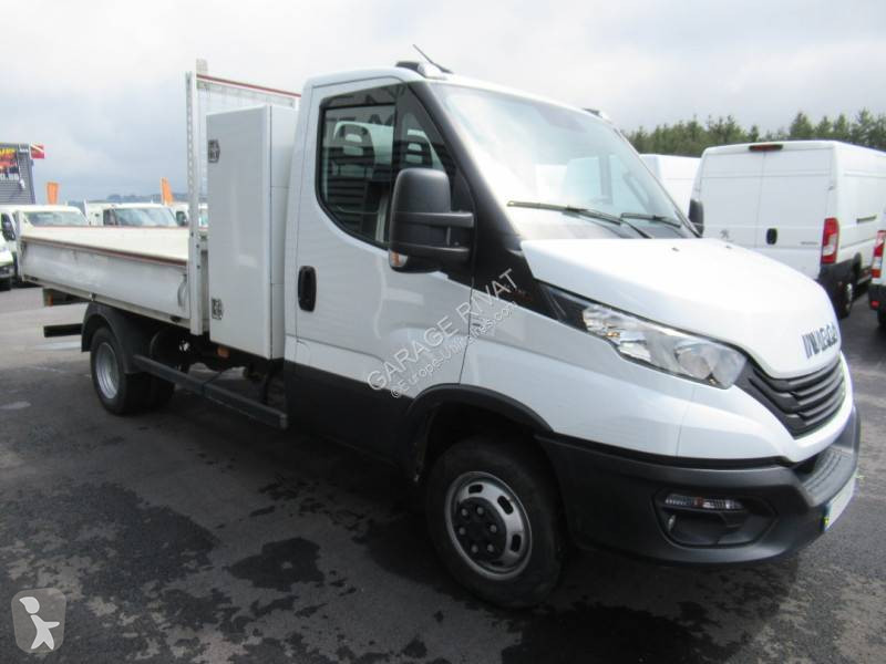 Autoutilitară Iveco