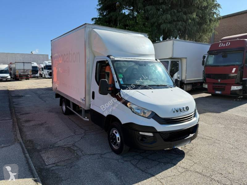 Véhicule utilitaire Iveco