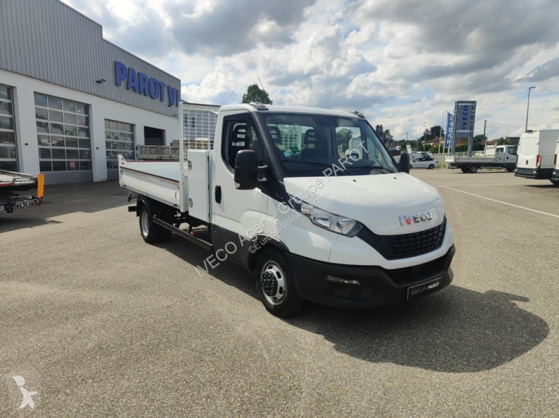 Veicolo commerciale Iveco 35C16H3.0 Empattement...