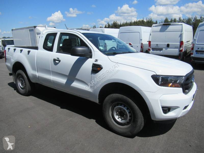 Véhicule utilitaire Ford