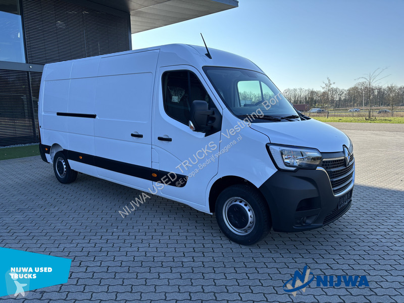 Veicolo commerciale Renault 135 L3H2...