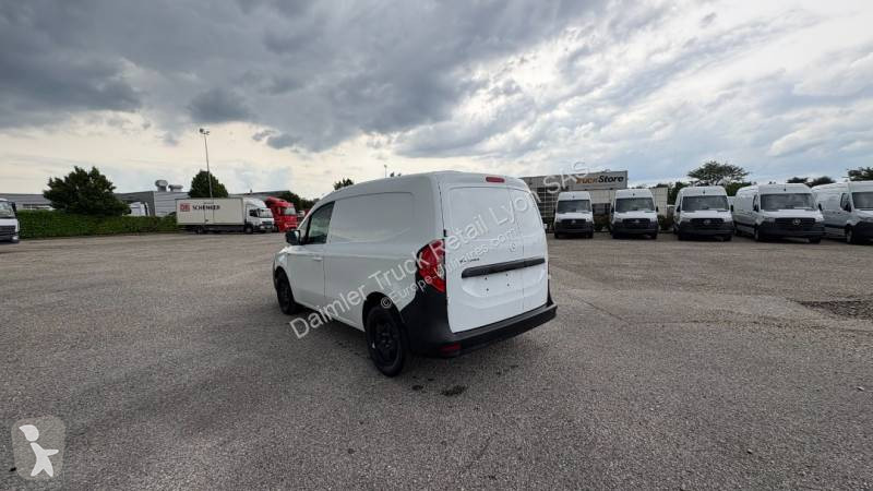 Véhicule utilitaire Mercedes