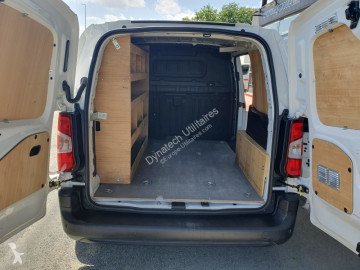 Caja cerrada Peugeot