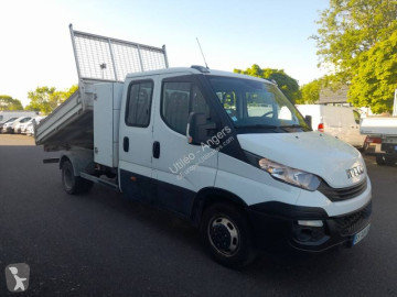 Utilitaire benne standard Iveco