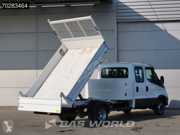 Con volquete Iveco