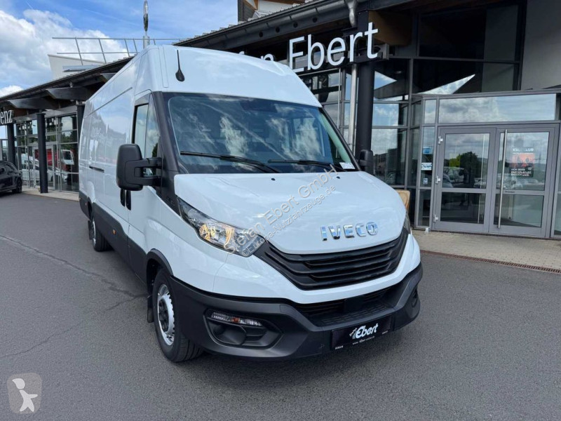Užitkové vozidlo Iveco 35S16...