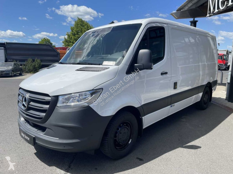 Véhicule utilitaire Mercedes 315 CDI...