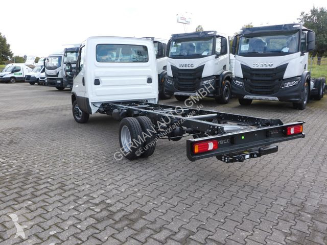 Furgoneta Iveco 35C16H 3,0 l Rd.3750, Neu MY...