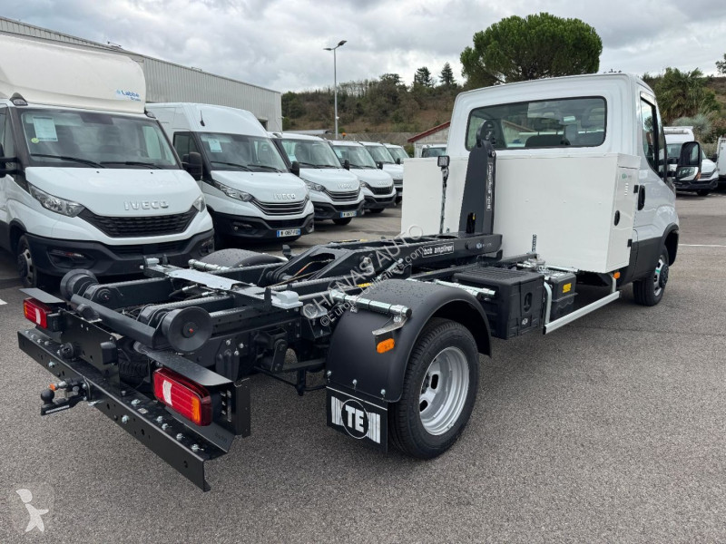 Furgoneta Iveco