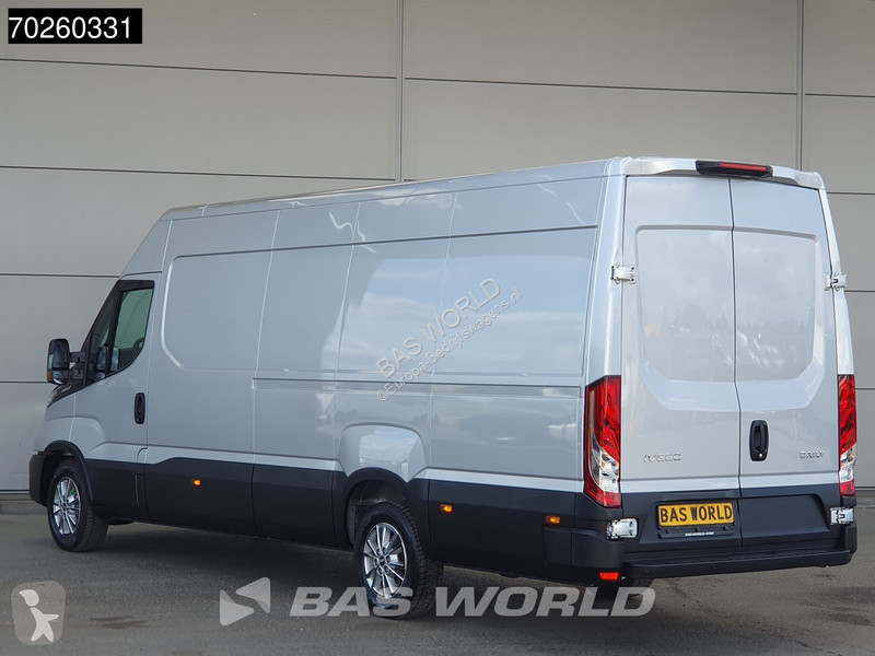 Autoutilitară Iveco 35S21 3.0L Automaat 210PK...
