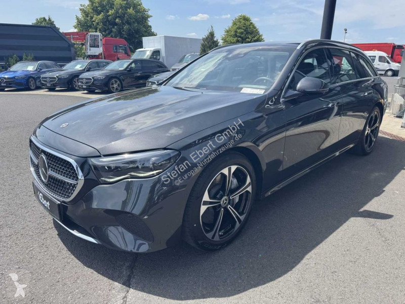 Véhicule utilitaire Mercedes E 300de T...