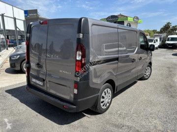 Caja cerrada Renault