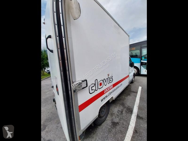 Varevogn Renault Fg Frigo