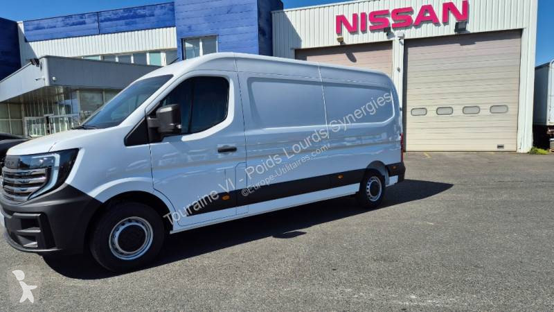 Furgoneta Nissan