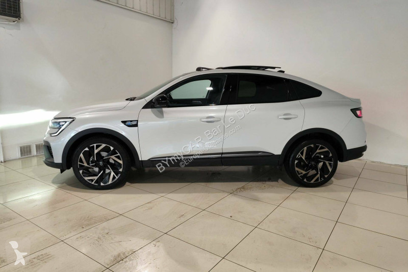 Autoutilitară Renault Arkana E-Tech 145 - 23