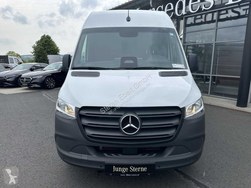 Užitkové vozidlo Mercedes 317 CDI 4325 9G AHK...