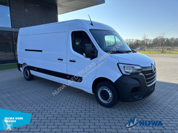 Fourgon utilitaire Renault neuf