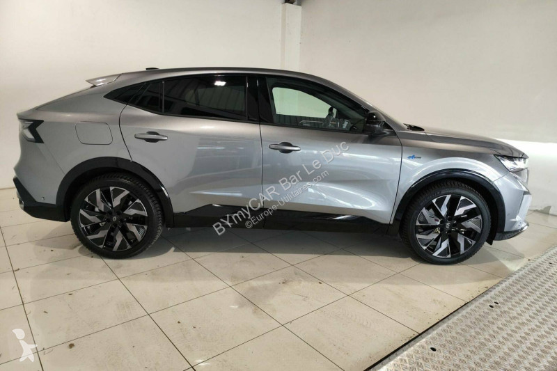 Autoutilitară Renault Rafale E-Tech full hybrid...