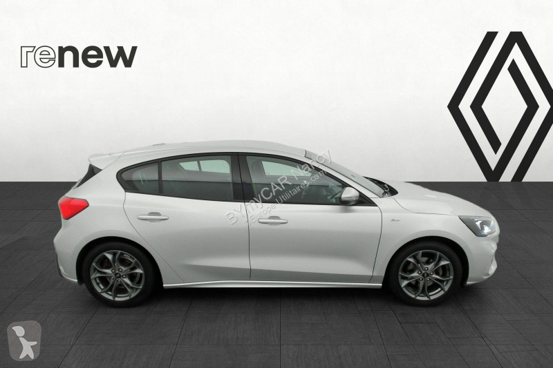 Véhicule utilitaire Ford Focus 1.0 EcoBoost 125...