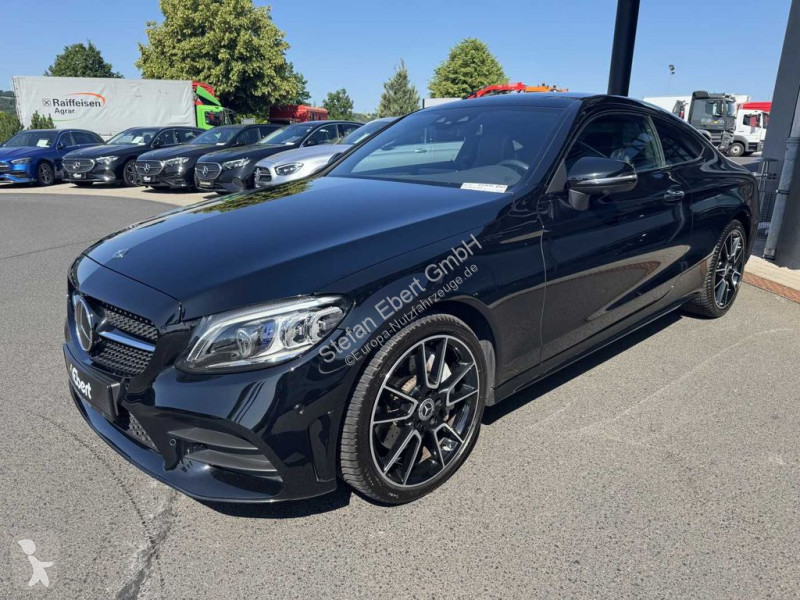 Véhicule utilitaire Mercedes C 400 4M A Coupe...