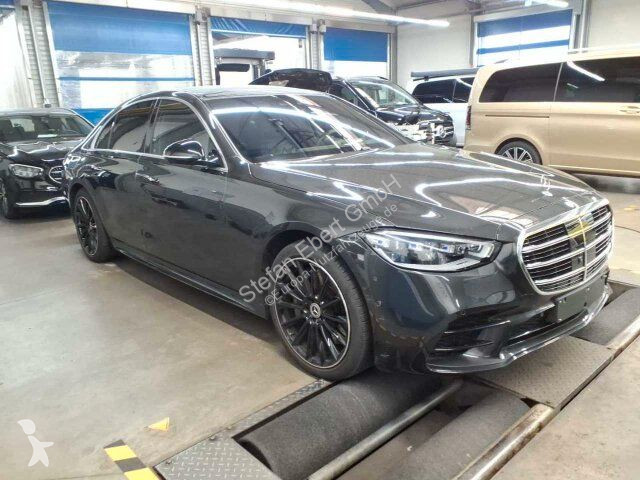 Véhicule utilitaire Mercedes S 580e...