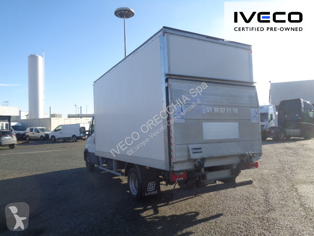 Véhicule utilitaire Iveco DAILY 35C16 3.0