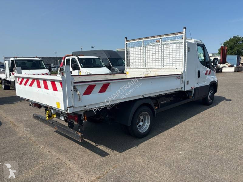 Furgoneta Iveco