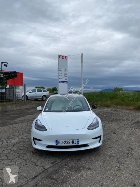 Véhicule utilitaire Tesla