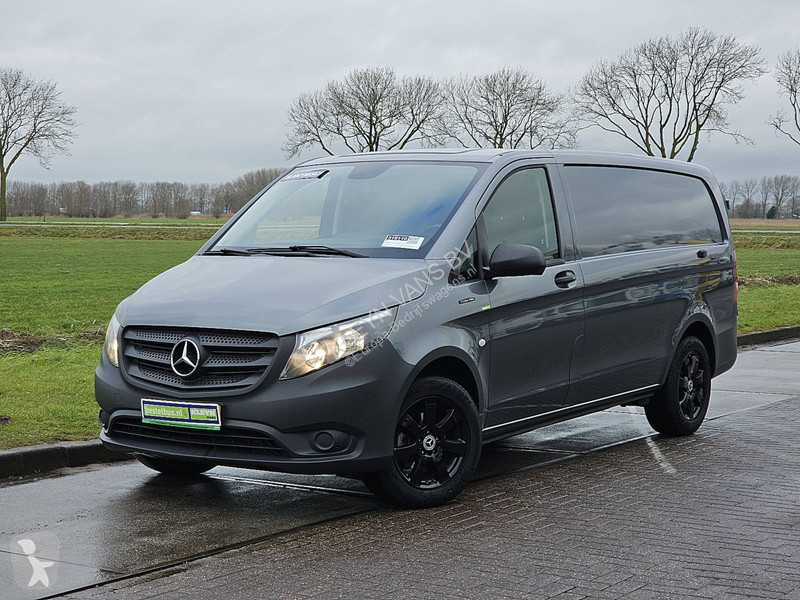Užitkové vozidlo Mercedes L2 41kWh Navi Camera
