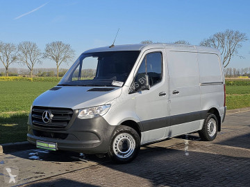 Caja cerrada Mercedes