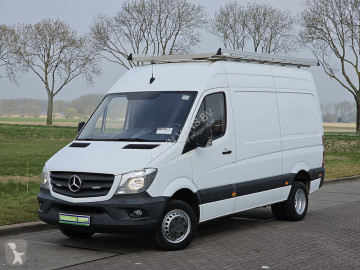 Caja cerrada Mercedes