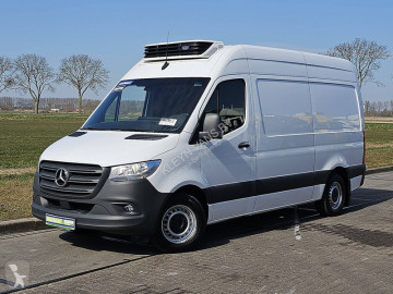 Caja cerrada Mercedes