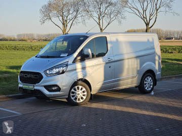 Fourgon utilitaire Ford