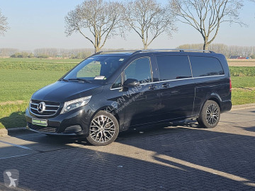 Fourgon utilitaire Mercedes